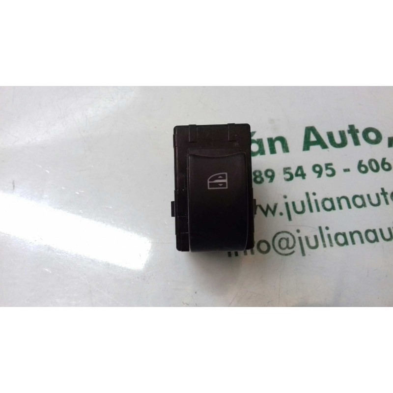 Recambio de mando elevalunas trasero derecho para renault koleos dynamique referencia OEM IAM 25411JY00B 5+1 PINES BLANCO