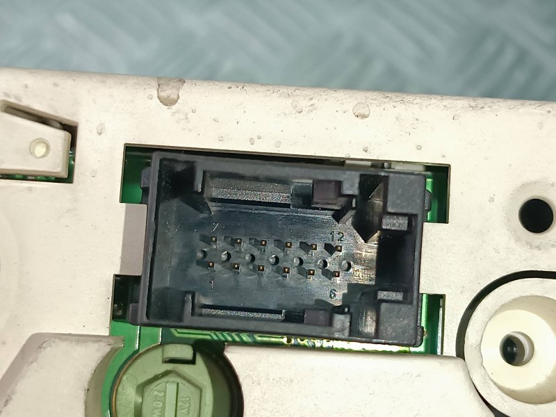 Recambio de pantalla multifuncion para opel astra g berlina comfort referencia OEM IAM 24461517 98496 317099190