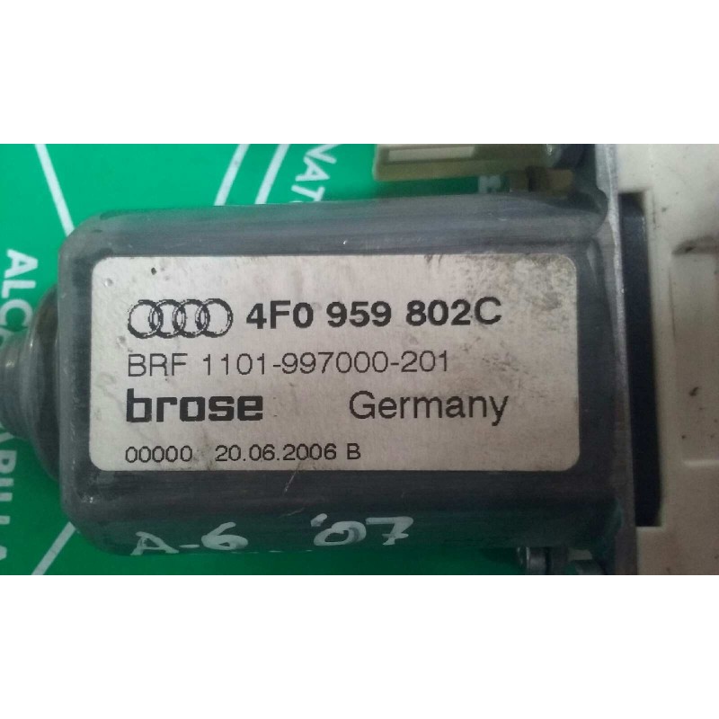 Recambio de motor elevalunas trasero derecho para audi a6 berlina (4f2) 3.0 tdi quattro (171kw) referencia OEM IAM 4F0959802C  