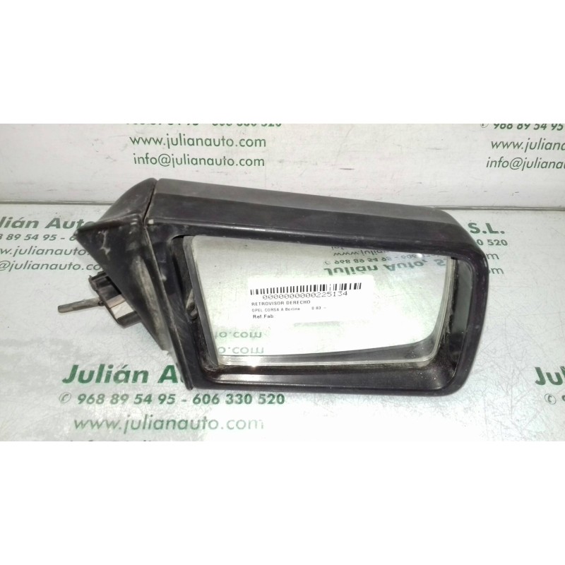 Recambio de retrovisor derecho para opel corsa a berlina referencia OEM IAM 0510411  MANUAL