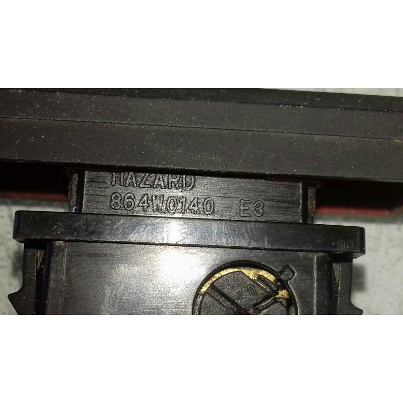 Recambio de warning para kia rio rs paket s berlina (5-ptas.) referencia OEM IAM 864W0140  6+2 PINES