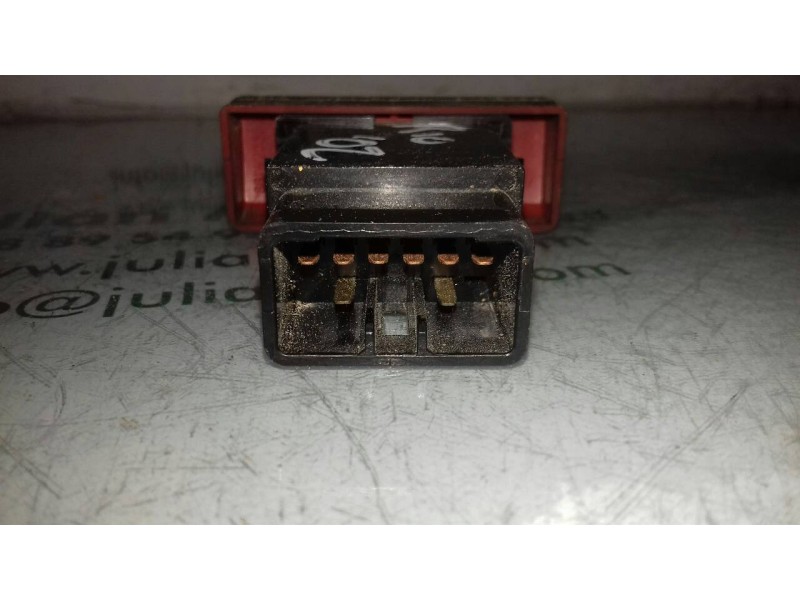 Recambio de warning para kia rio rs paket s berlina (5-ptas.) referencia OEM IAM 864W0140  6+2 PINES