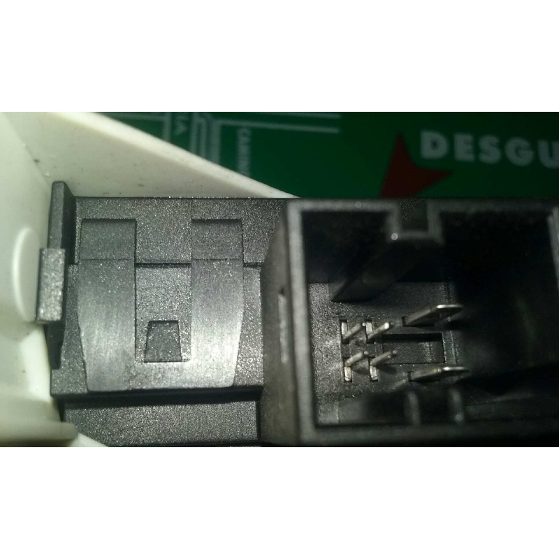 Recambio de motor elevalunas delantero derecho para audi a6 berlina (4f2) 2.7 tdi referencia OEM IAM 4F0959802D  