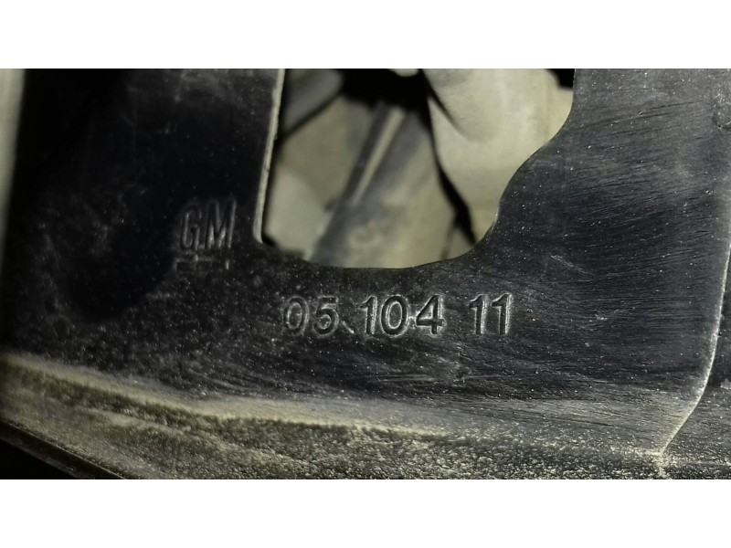 Recambio de retrovisor derecho para opel kadett e gl berlina referencia OEM IAM 0510411  MANUAL