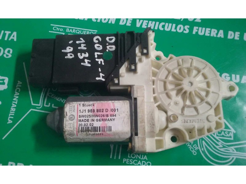 Recambio de motor elevalunas delantero derecho para volkswagen golf iv berlina (1j1) conceptline referencia OEM IAM 1J1959802D14