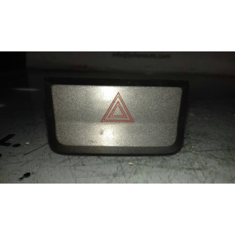 Recambio de warning para hyundai accent (lc) crdi gls world cup referencia OEM IAM 864W0140  6+2 PINES