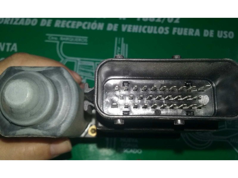 Recambio de motor elevalunas delantero derecho para volkswagen golf iv berlina (1j1) conceptline referencia OEM IAM 1J1959802D14