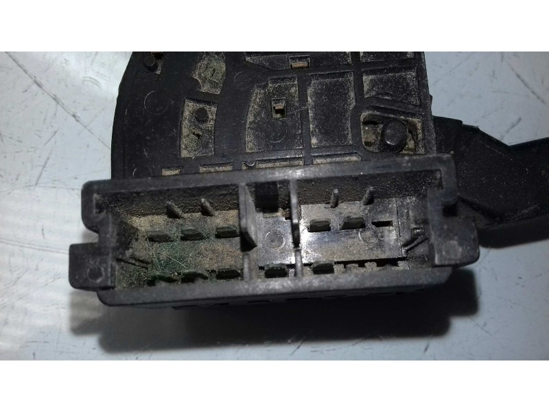 Recambio de mando limpia para renault 19 hatchback (b/c53) gtx kat referencia OEM IAM   