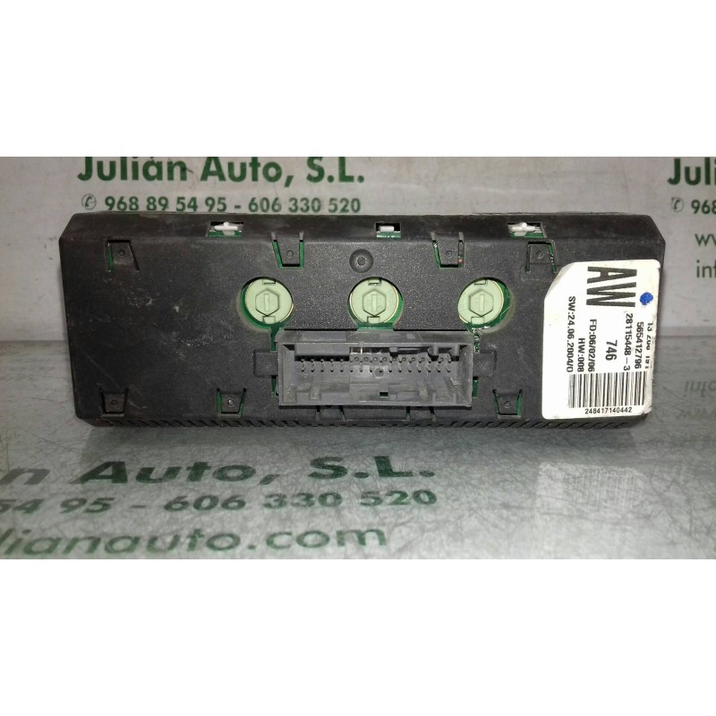 Recambio de pantalla multifuncion para opel corsa c essentia referencia OEM IAM 565412796 281154483 