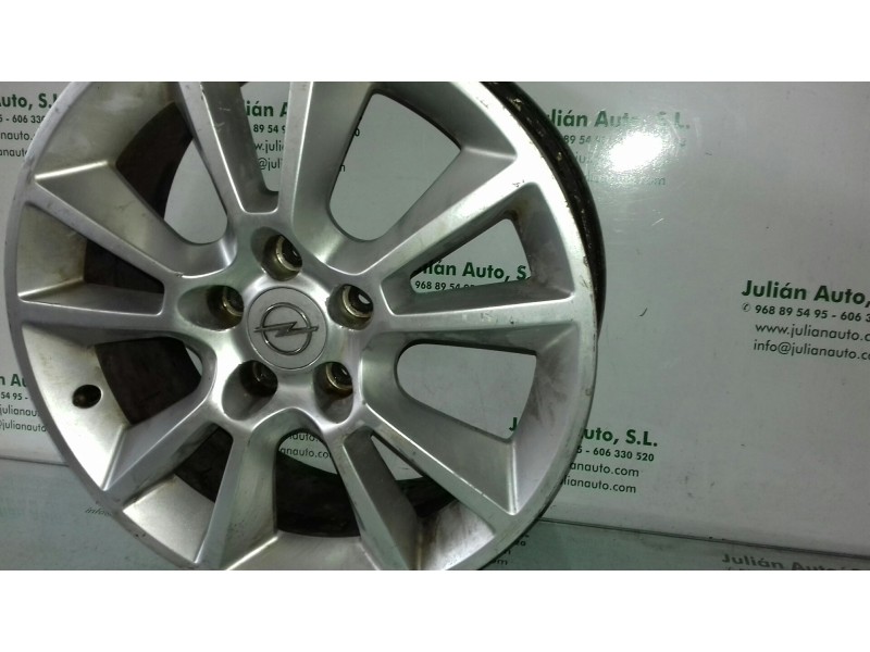 Recambio de llanta para opel zafira b cosmo referencia OEM IAM 13204650 7JX17 K2 ET 39