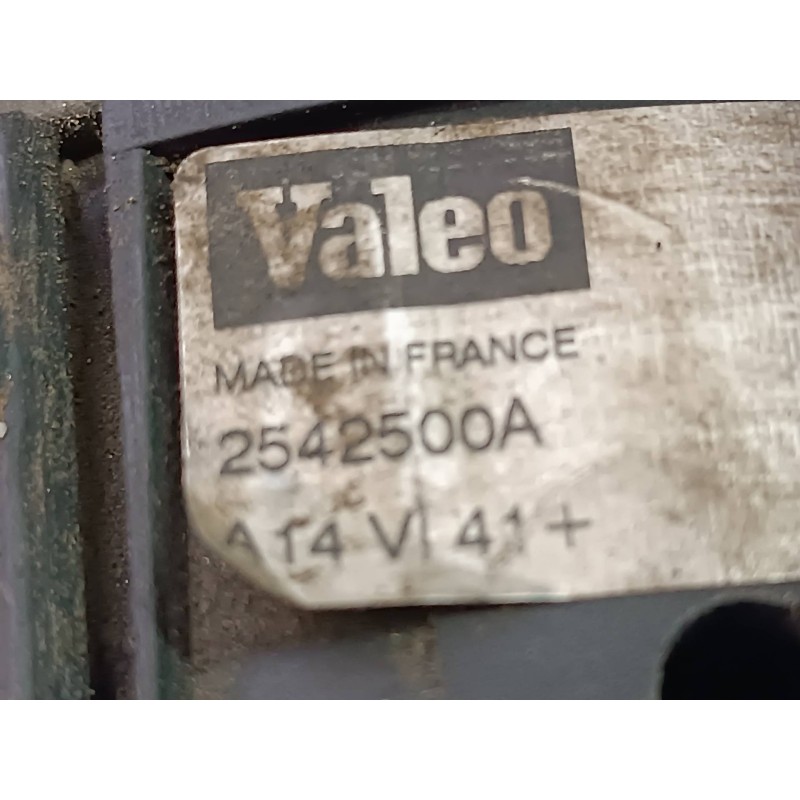 Recambio de alternador para citroen c5 berlina 2.0 hdi magic referencia OEM IAM 9641302580 VALEO 
