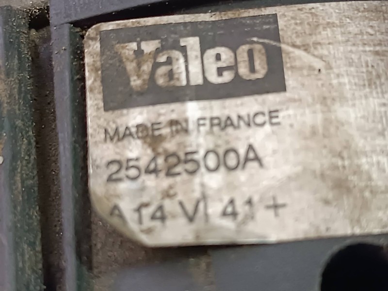 Recambio de alternador para citroen c5 berlina 2.0 hdi magic referencia OEM IAM 9641302580 VALEO 