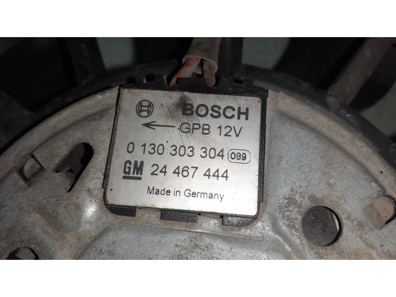 Recambio de electroventilador para opel astra h ber. cosmo referencia OEM IAM 24467444 0130303304 BOSCH