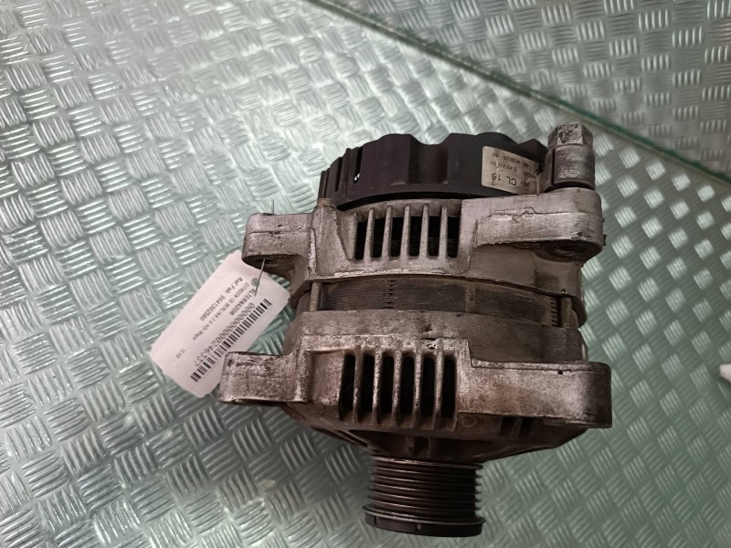 Recambio de alternador para citroen c5 berlina 2.0 hdi magic referencia OEM IAM 9641302580 VALEO 