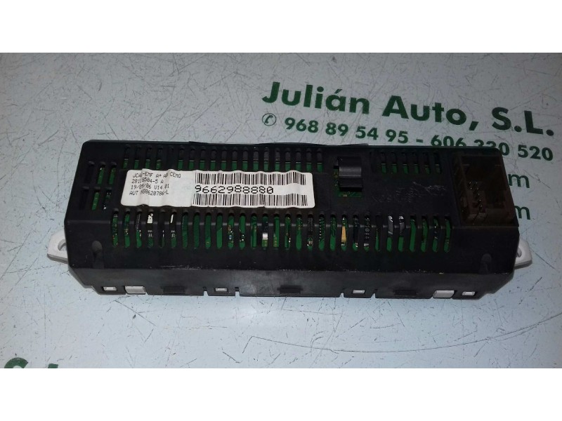 Recambio de pantalla multifuncion para citroen c4 berlina collection referencia OEM IAM 9662988880 281185045 