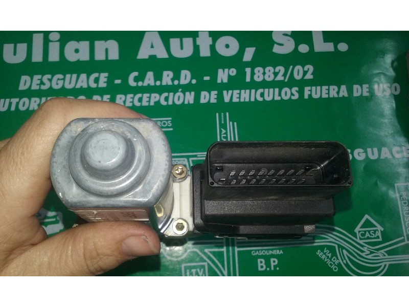 Recambio de motor elevalunas trasero derecho para seat altea (5p1) reference referencia OEM IAM 1K0959704B 5P0839402 