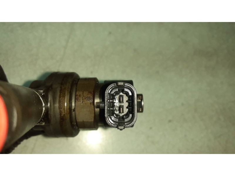 Recambio de inyector para opel astra h ber. cosmo referencia OEM IAM 0445110175 8123 CONECTOR 2 PINES