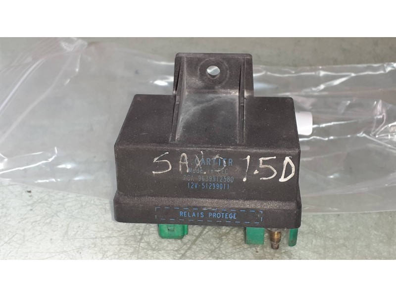 Recambio de caja precalentamiento para citroen saxo 1.5 diesel referencia OEM IAM 9639912580 51299011 