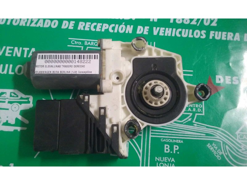 Recambio de motor elevalunas trasero derecho para volkswagen bora berlina (1j2) conceptline referencia OEM IAM 1J4959812C  