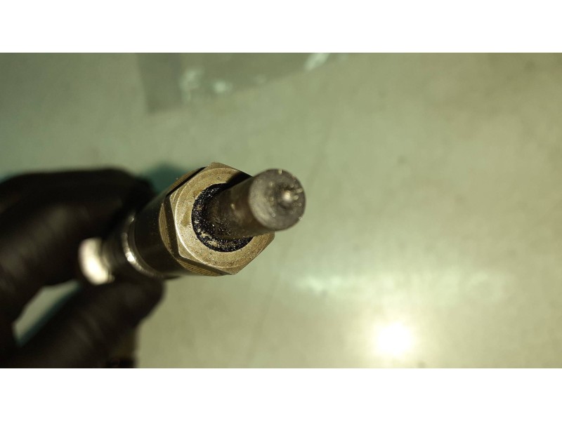 Recambio de inyector para opel astra h ber. cosmo referencia OEM IAM 0445110175 8123 CONECTOR 2 PINES