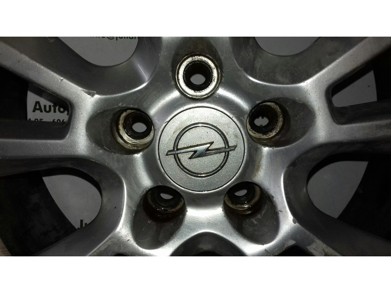 Recambio de llanta para opel zafira b cosmo referencia OEM IAM 13204650 7JX17 K2 ET 39