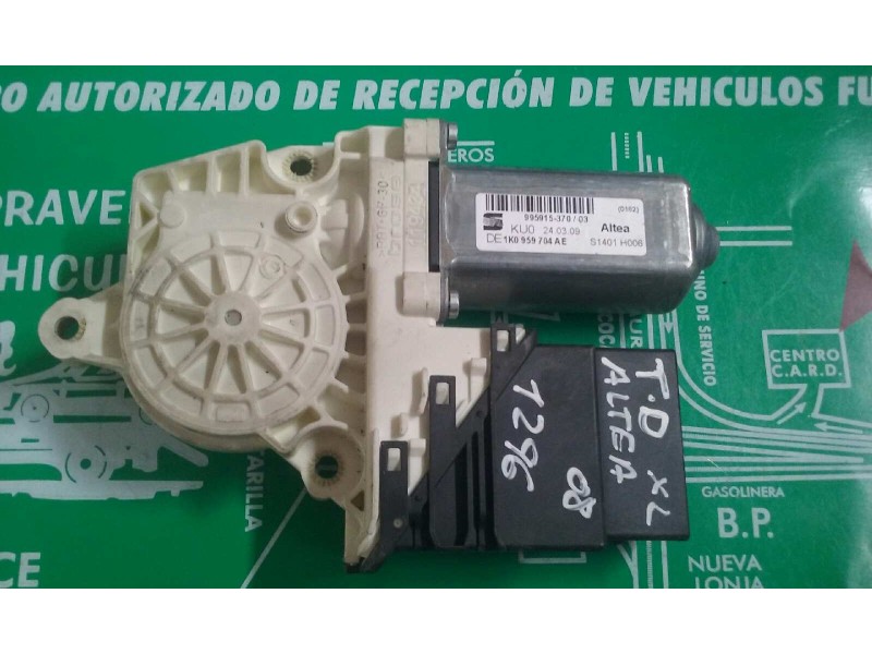 Recambio de motor elevalunas trasero derecho para seat altea xl (5p5) family referencia OEM IAM   