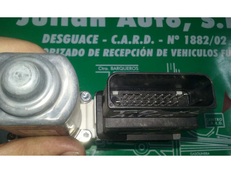 Recambio de motor elevalunas trasero derecho para seat altea xl (5p5) family referencia OEM IAM   