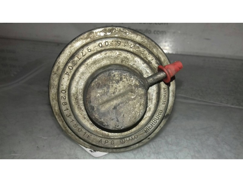 Recambio de valvula egr para volkswagen polo berlina (6n1) básico referencia OEM IAM 028131501F  