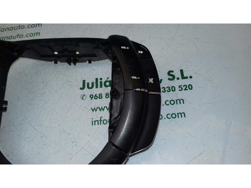 Recambio de mando multifuncion para citroen c4 berlina collection referencia OEM IAM 96497900XT 62880029 ANILLO