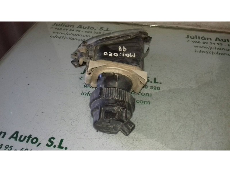 Recambio de faro antiniebla derecho para ford mondeo familiar (gd) ambiente referencia OEM IAM 147110 HELLA 2 PINES