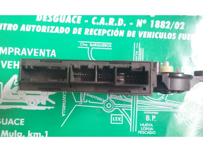 Recambio de motor elevalunas trasero derecho para audi a4 berlina (8e) 2.0 tdi 16v (103kw) referencia OEM IAM 8E0959802E 5WK4920