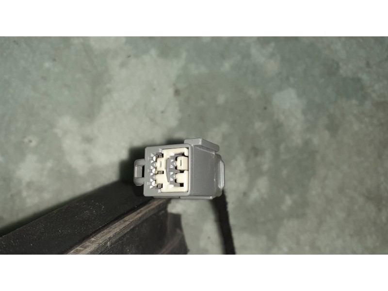 Recambio de retrovisor izquierdo para ford focus c-max (cap) ambiente (d) referencia OEM IAM 3007741  ELECTRICO