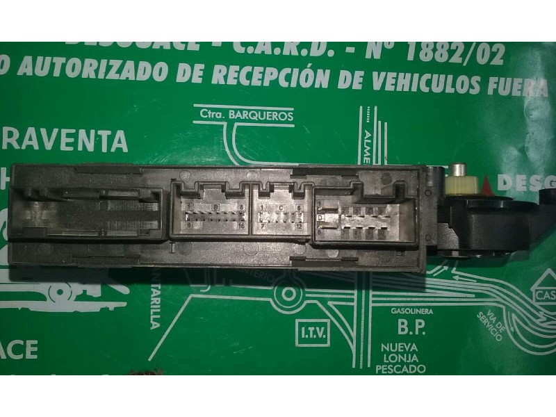 Recambio de motor elevalunas trasero derecho para audi a4 berlina (8e) 2.0 tdi 16v (103kw) referencia OEM IAM 8E0959802E 5WK4920