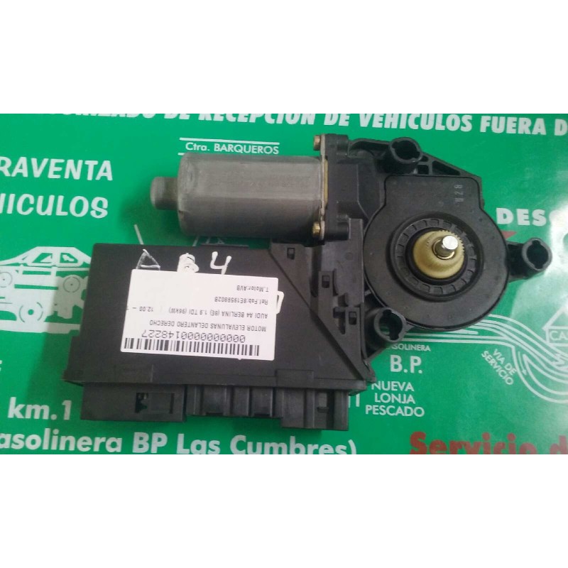 Recambio de motor elevalunas delantero derecho para audi a4 berlina (8e) 1.9 tdi (96kw) referencia OEM IAM 8E1959802B 5WK47006AB