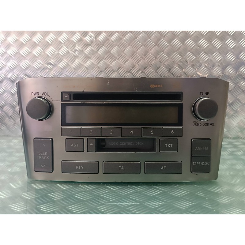 Recambio de sistema audio / radio cd para toyota avensis berlina (t25) 2.0 d4-d executive sedán (4-ptas) referencia OEM IAM 8612