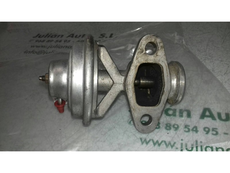 Recambio de valvula egr para volkswagen polo (9n1) match referencia OEM IAM 038131501 2247700 