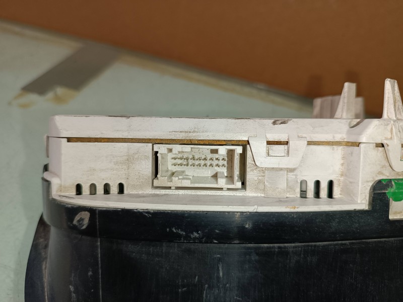 Recambio de cuadro instrumentos para fiat brava (182) 1.9 jtd cat referencia OEM IAM 46754652  