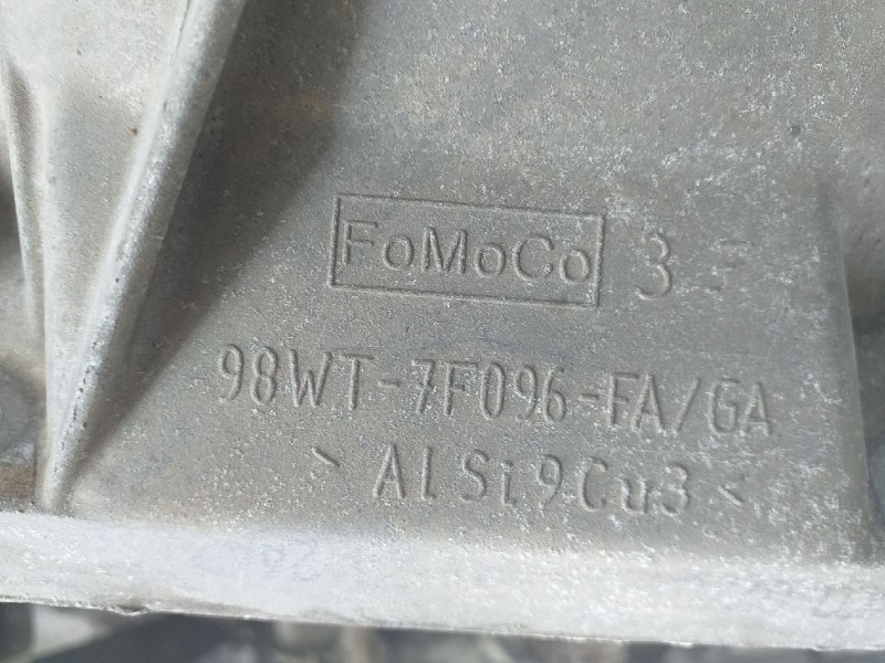 Recambio de caja cambios para ford fiesta (cb1) ambiente referencia OEM IAM 8A6R7002CA  5 VELOCIDADES