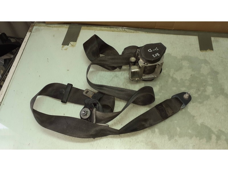 Recambio de cinturon seguridad delantero derecho para peugeot 307 break/sw (s2) sw referencia OEM IAM 040066 7105427 5507746