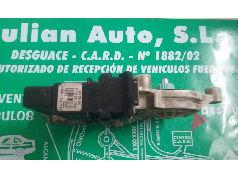 Recambio de motor elevalunas trasero derecho para seat toledo (5p2) exclusive referencia OEM IAM 5P0839462A 995915201 1K0959704E