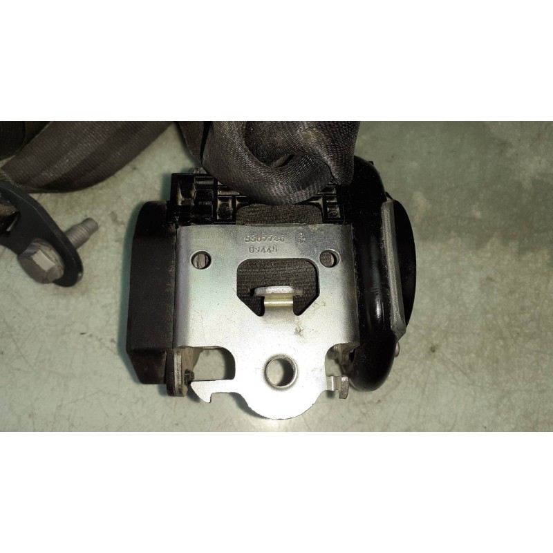 Recambio de cinturon seguridad delantero derecho para peugeot 307 break/sw (s2) sw referencia OEM IAM 040066 7105427 5507746