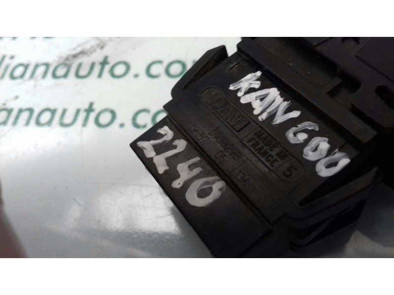 Recambio de interruptor para renault kangoo (f/kc0) alize referencia OEM IAM 093829B  LUNA TERMICA