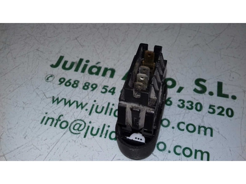 Recambio de interruptor para renault kangoo (f/kc0) alize referencia OEM IAM 093829B  LUNA TERMICA