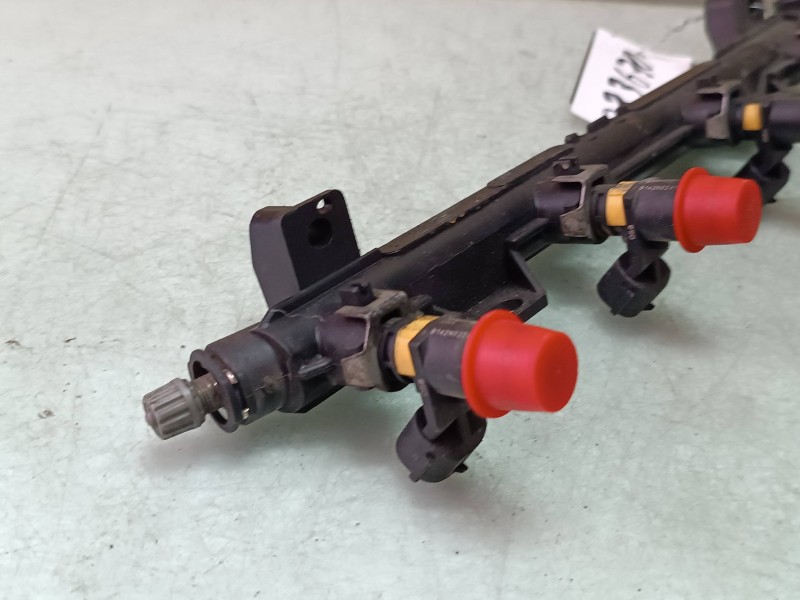 Recambio de rampa inyectora para seat ibiza (6l1) reference referencia OEM IAM 036133319BT  