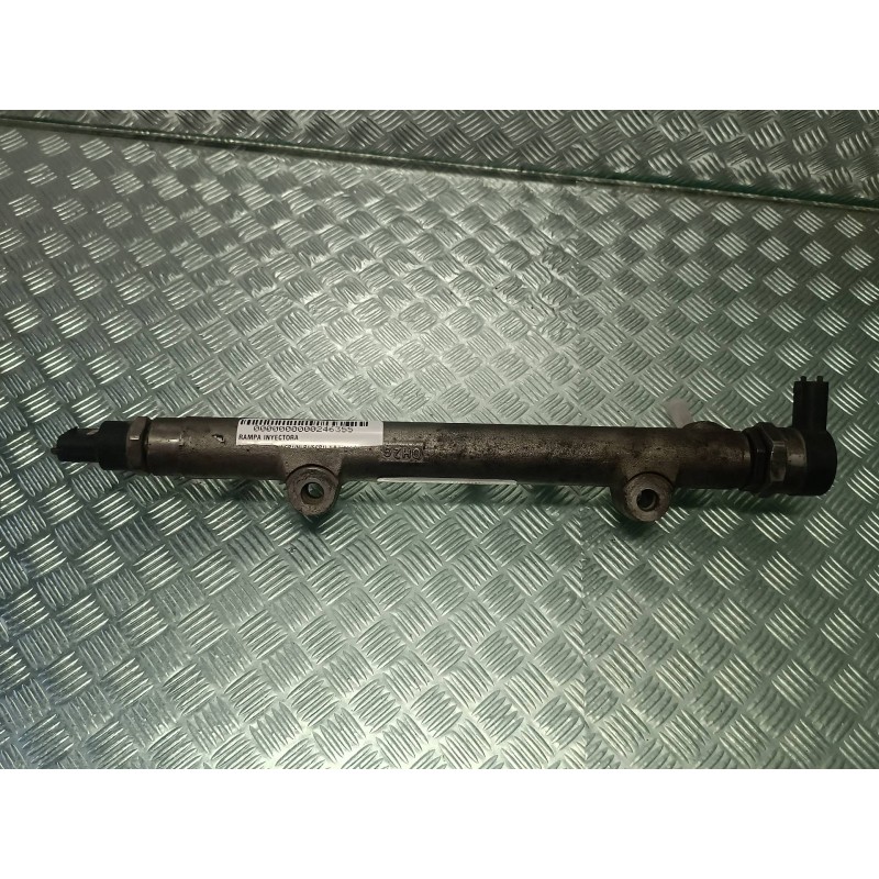 Recambio de rampa inyectora para toyota auris luna+ referencia OEM IAM 0445214132 2381033021 1077800452