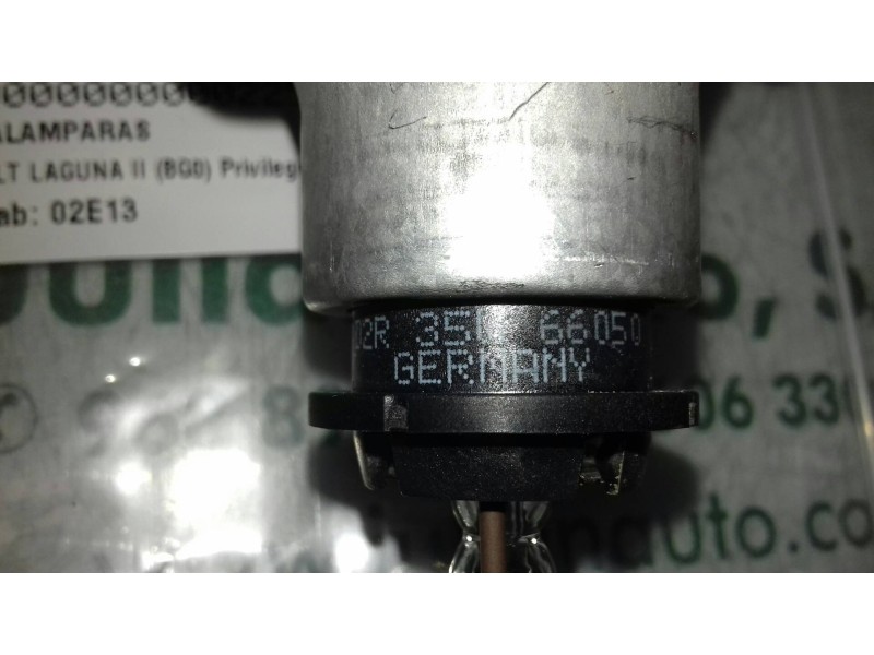 Recambio de portalamparas para renault laguna ii (bg0) privilege referencia OEM IAM 02E13  3 PINES