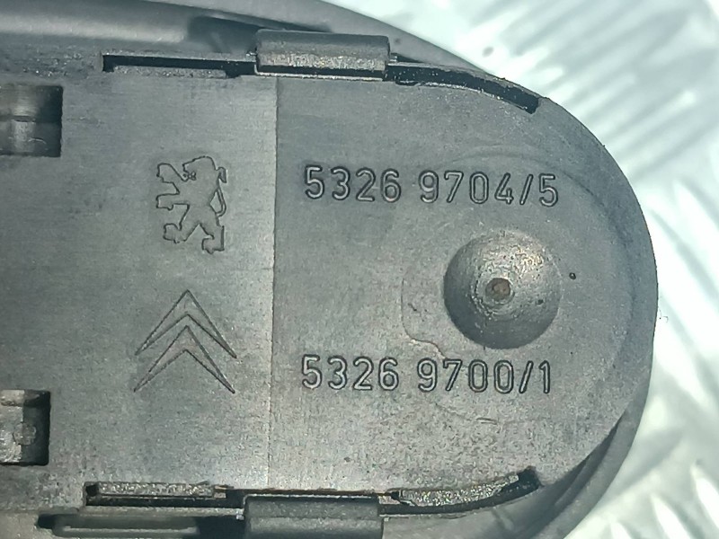 Recambio de mando elevalunas delantero izquierdo para citroen c8 2.0 16v premier referencia OEM IAM 532697045  