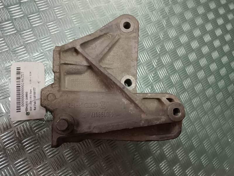 Recambio de soporte cambio para seat leon (1m1) signo referencia OEM IAM 1J0199177  