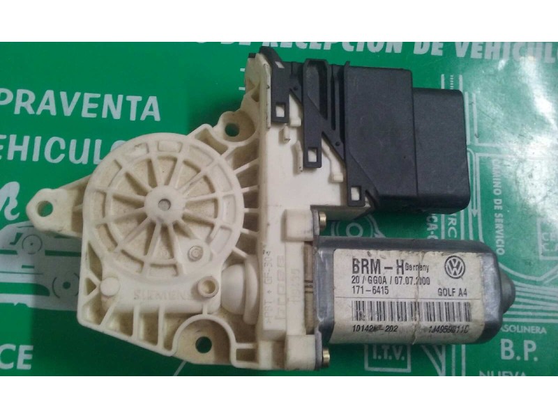 Recambio de motor elevalunas trasero izquierdo para volkswagen golf iv berlina (1j1) básico referencia OEM IAM 1J4959811C  