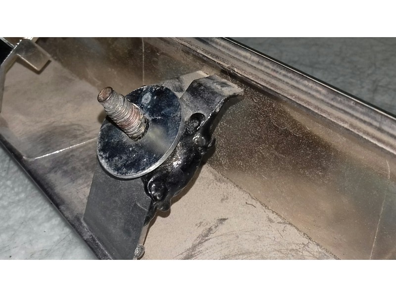 Recambio de maneta exterior porton para opel astra h ber. cosmo referencia OEM IAM 461088395 37159571M 13266478